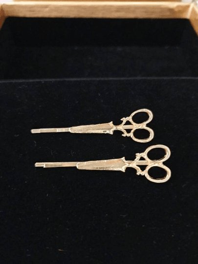 2 pack Golden scissors hair clips | fun and cute barrette clips | korean bridal hair accessories | acetate hair slides - TuttyKnitty