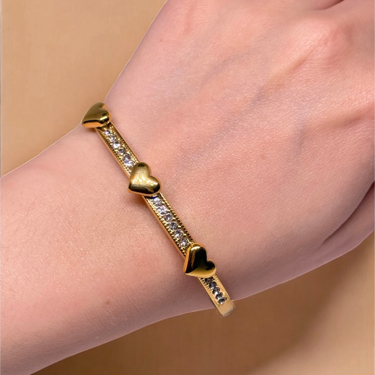 Gold bangle with heart | rhinestones embossed