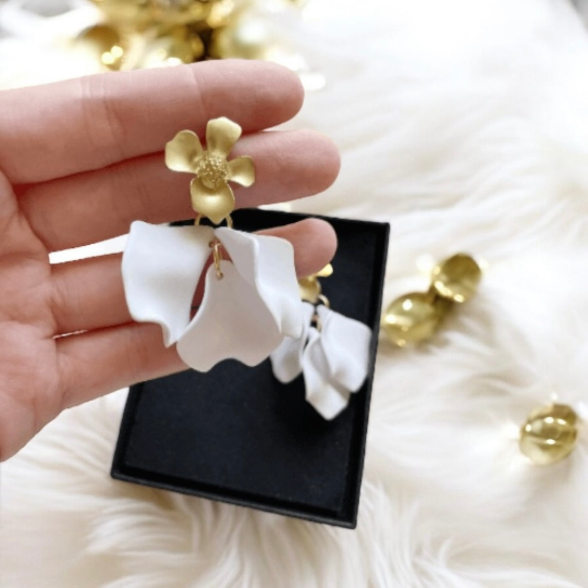 White - flower earrings | dangle petals baroque earrings | unique golden floral earrings | bridal party wedding earrings - TuttyKnitty