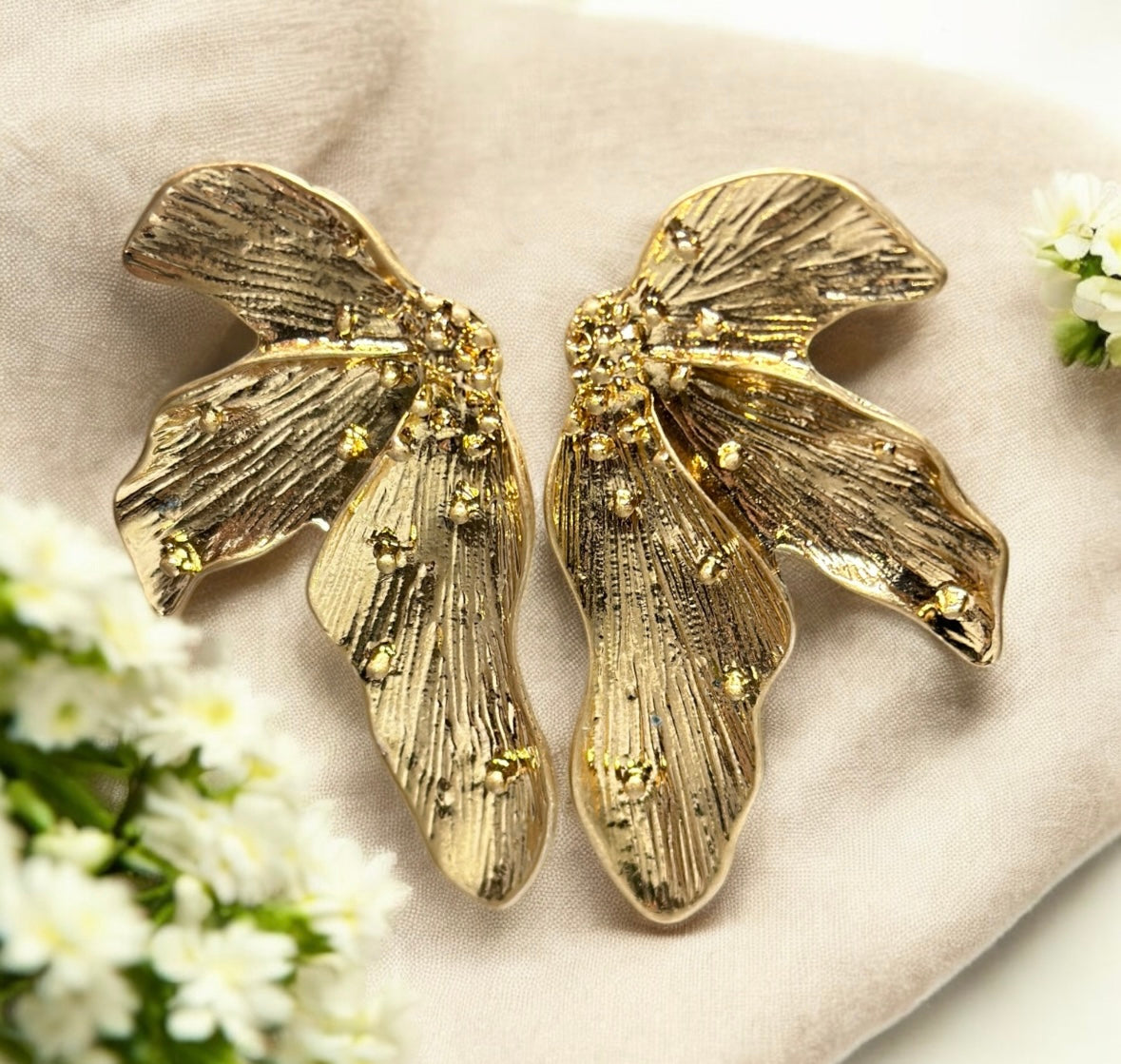 Floral - Blossom leaf Flower Gold statement earrings | dangly drop earrings | floral geometric earrings | Korean earrings