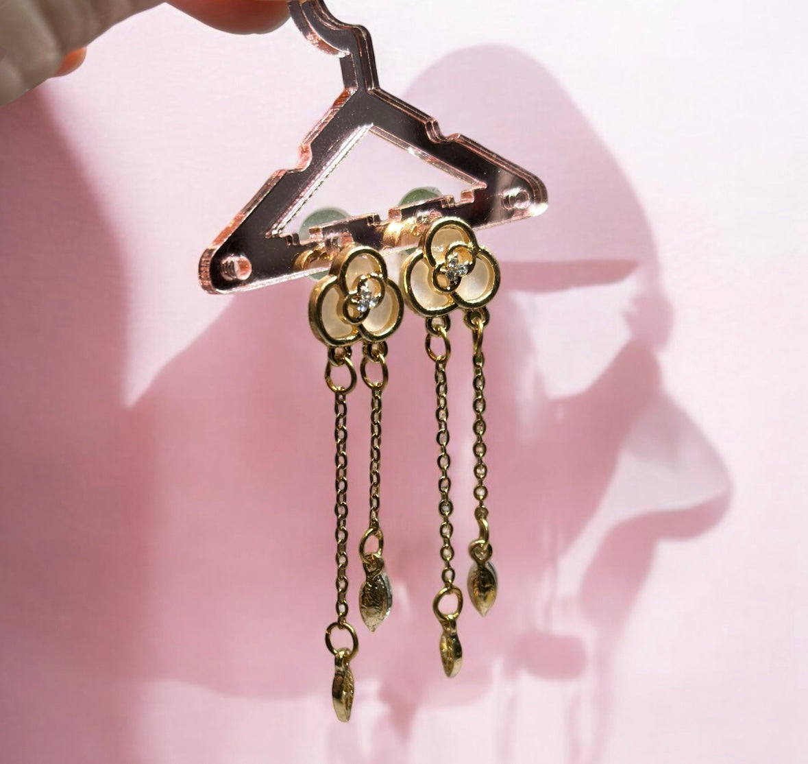 Lux - Camelia flower earrings |Kawaii cute fun chain earrings | korean art colourful dangle earrings | flower crystal clear beads