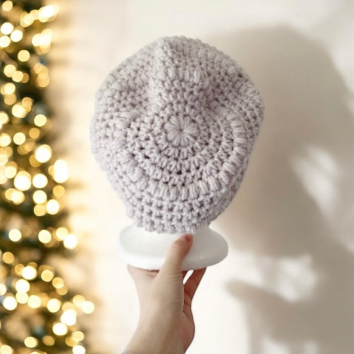 Light Grey white crochet Slouchy Beanie | Chrochet Beret | Slouchy Hat in purple | Knit beanie in blue purple | cozy winter beret hat - TuttyKnitty