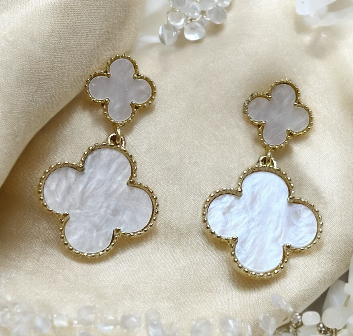 Lux - Golden clover earrings with colourful stone | aesthetic | elegant earrings
