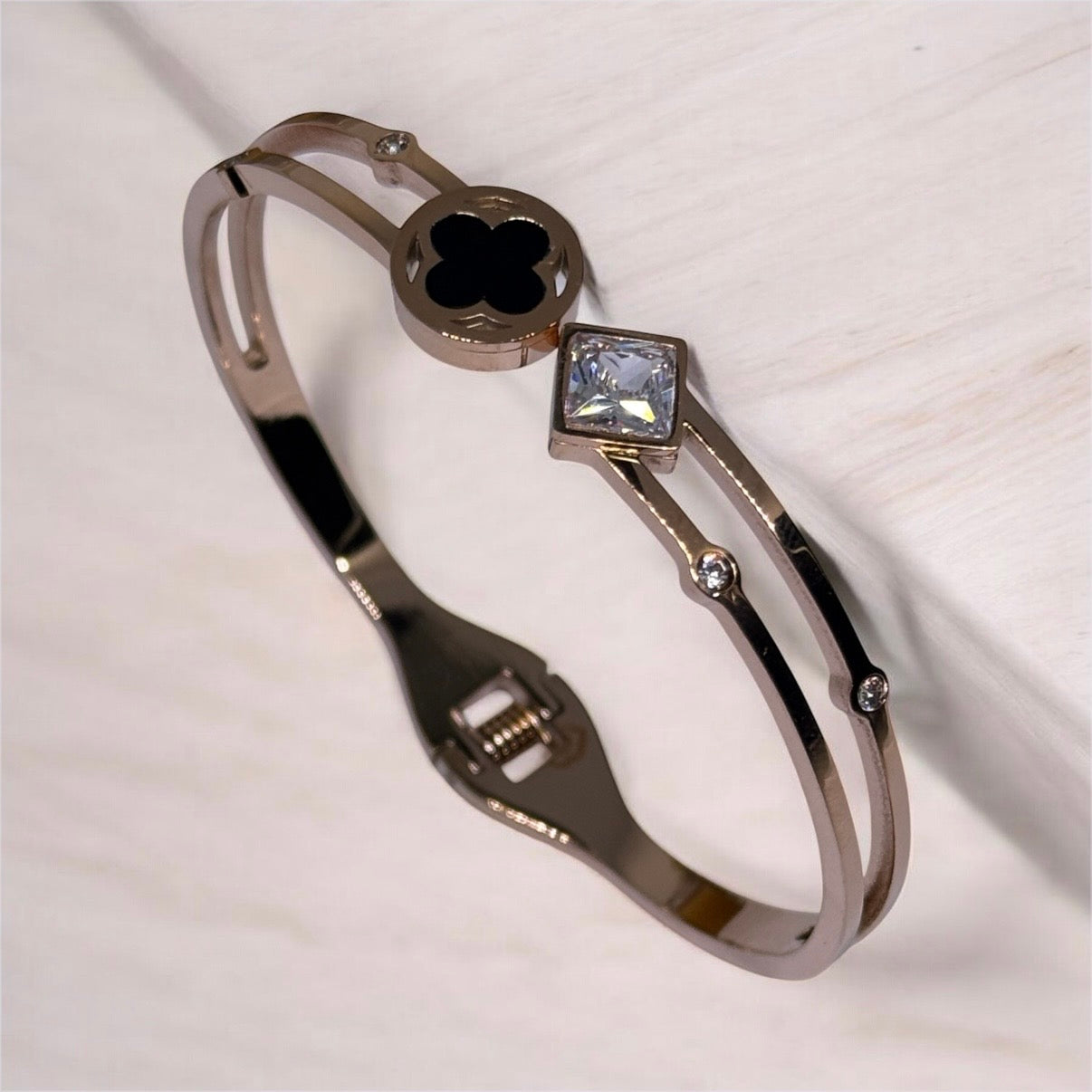 Rose Gold bangle with clover patterns | rhinestones embossed