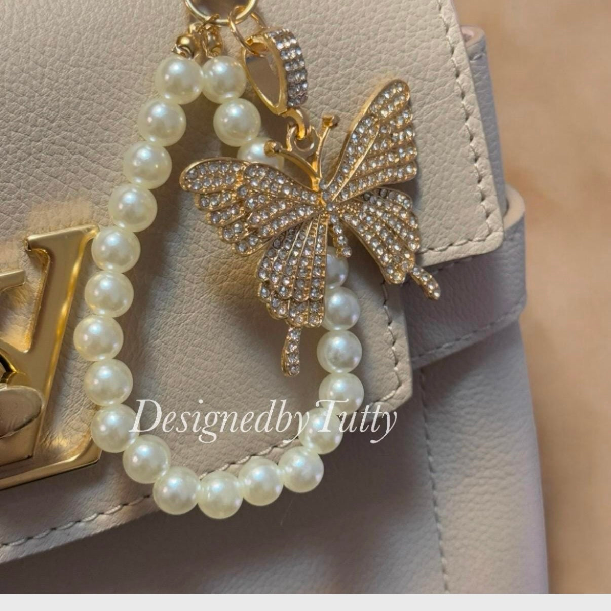 Butterfly pendant keychain | faux pearl| bag charm