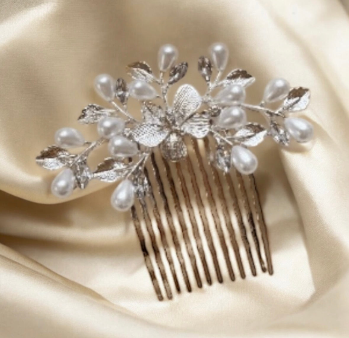 Gold hair comb with flowers butterfly and pearls | korean hair accessories | Bridal hair comb | diamante headpiece | wedding gift