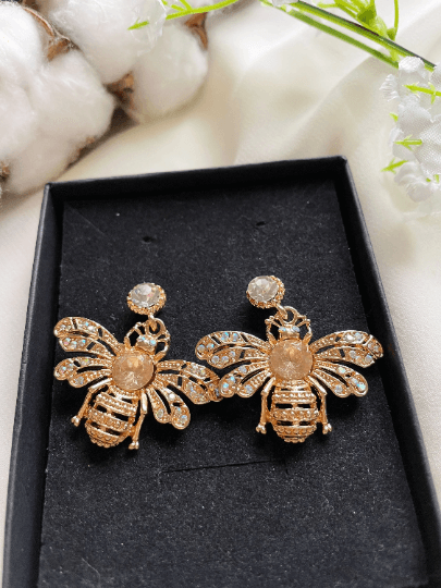 Golden Honey bee earrings with yellow rhinestones| Dainty diamante bee earrings | glitter drop luxury earrings | insect dangly earrings - TuttyKnitty
