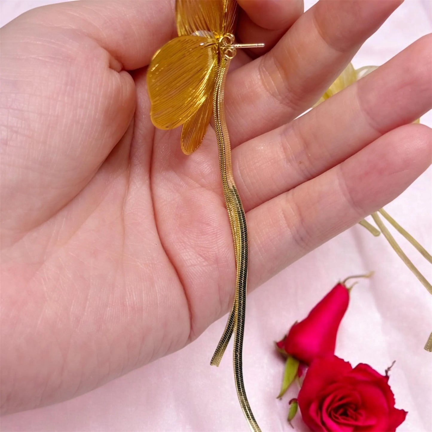 Golden leaf earrings with pearl | 2 way wear | Aesthetic Jewelry gold statement oversize plant earrings | bridal party dinner casual | leaf dangle