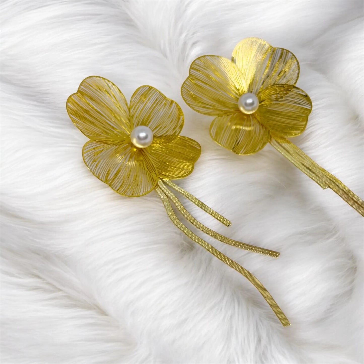 Golden leaf earrings with pearl | 2 way wear | Aesthetic Jewelry gold statement oversize plant earrings | bridal party dinner casual | leaf dangle