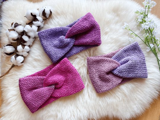 Hand knit / crochet hair accessories - TuttyKnitty