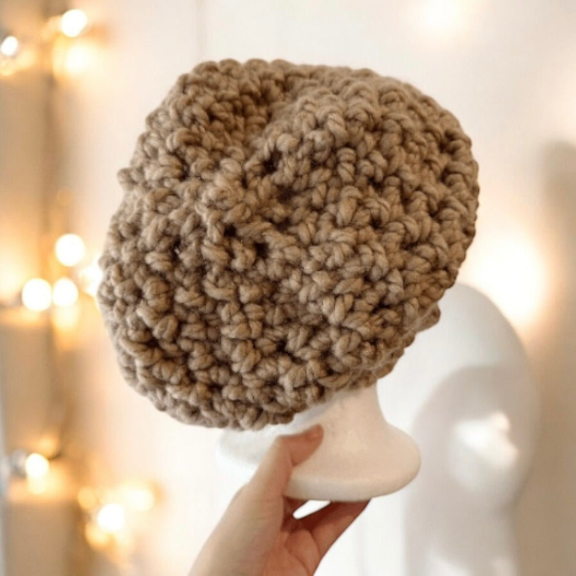 Super chunky crochet Slouchy Beanie | Knit Beret | Slouchy Hat in brown |Knit beanie in coffe | Warm and cozy winter hat