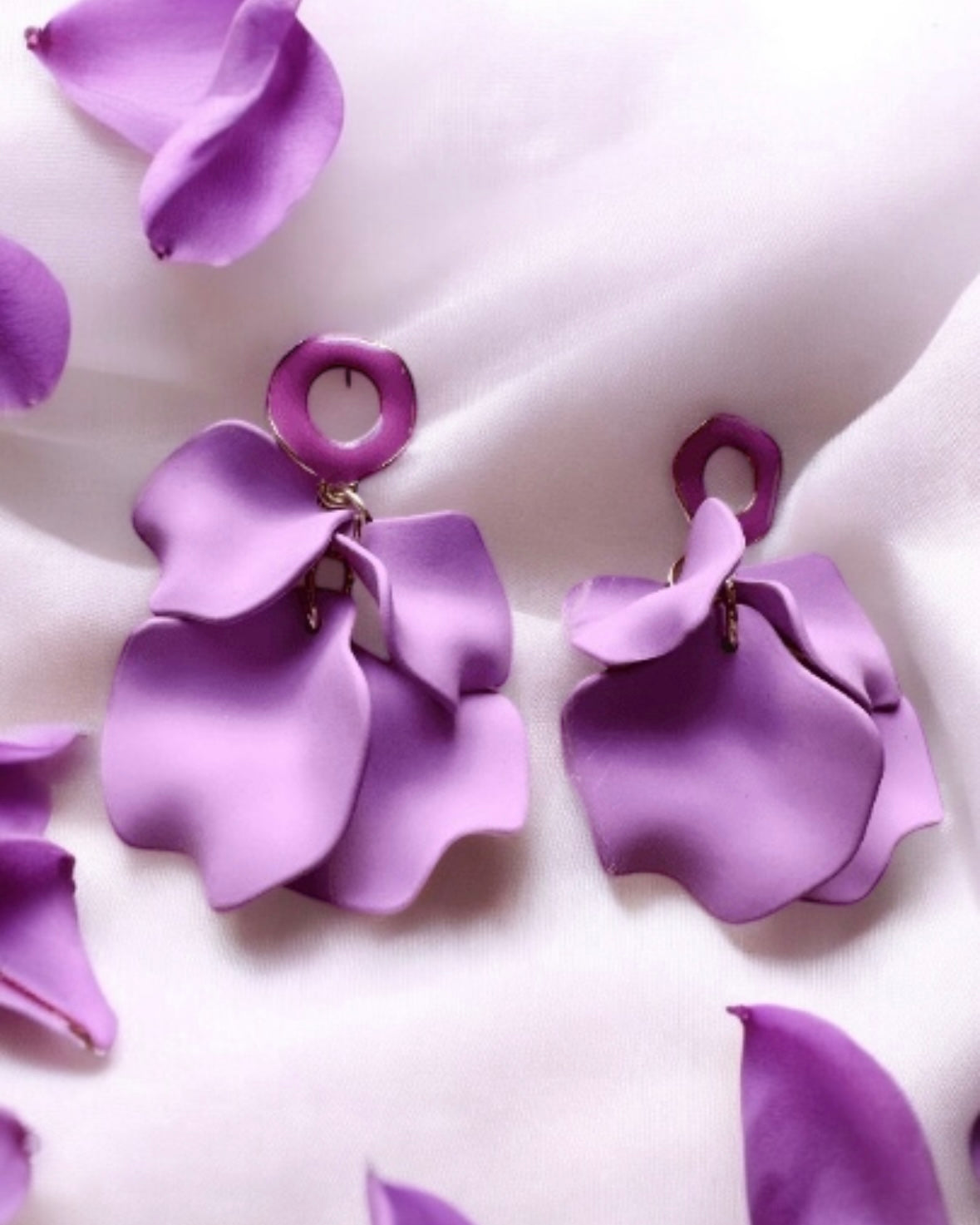 Lilac purple flower earrings |dangly earrings | matte petals colour statement earrings | unique gold geometric floral earrings