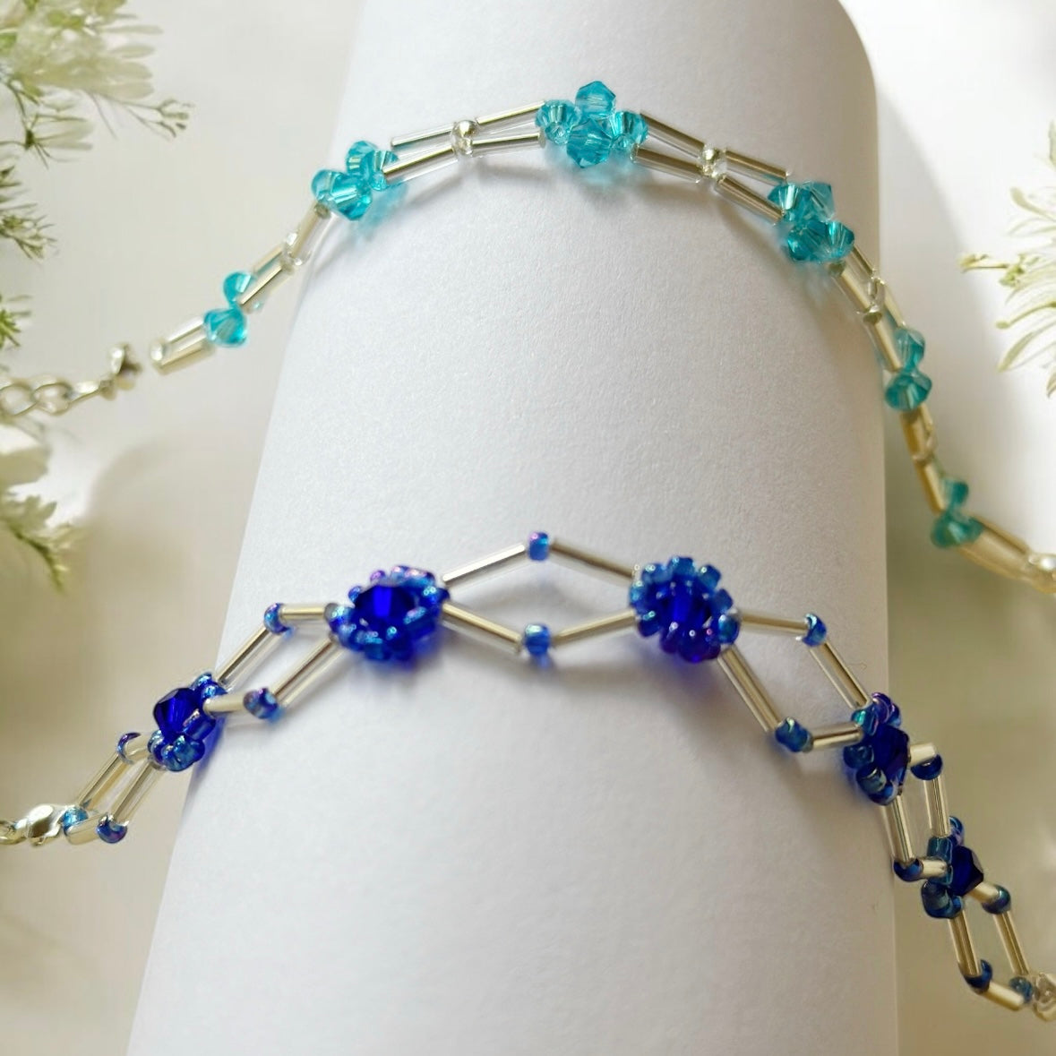 Silver & Blue Beaded bracelet with daisy pattern | silver colour chain | shinny decor bracelet |