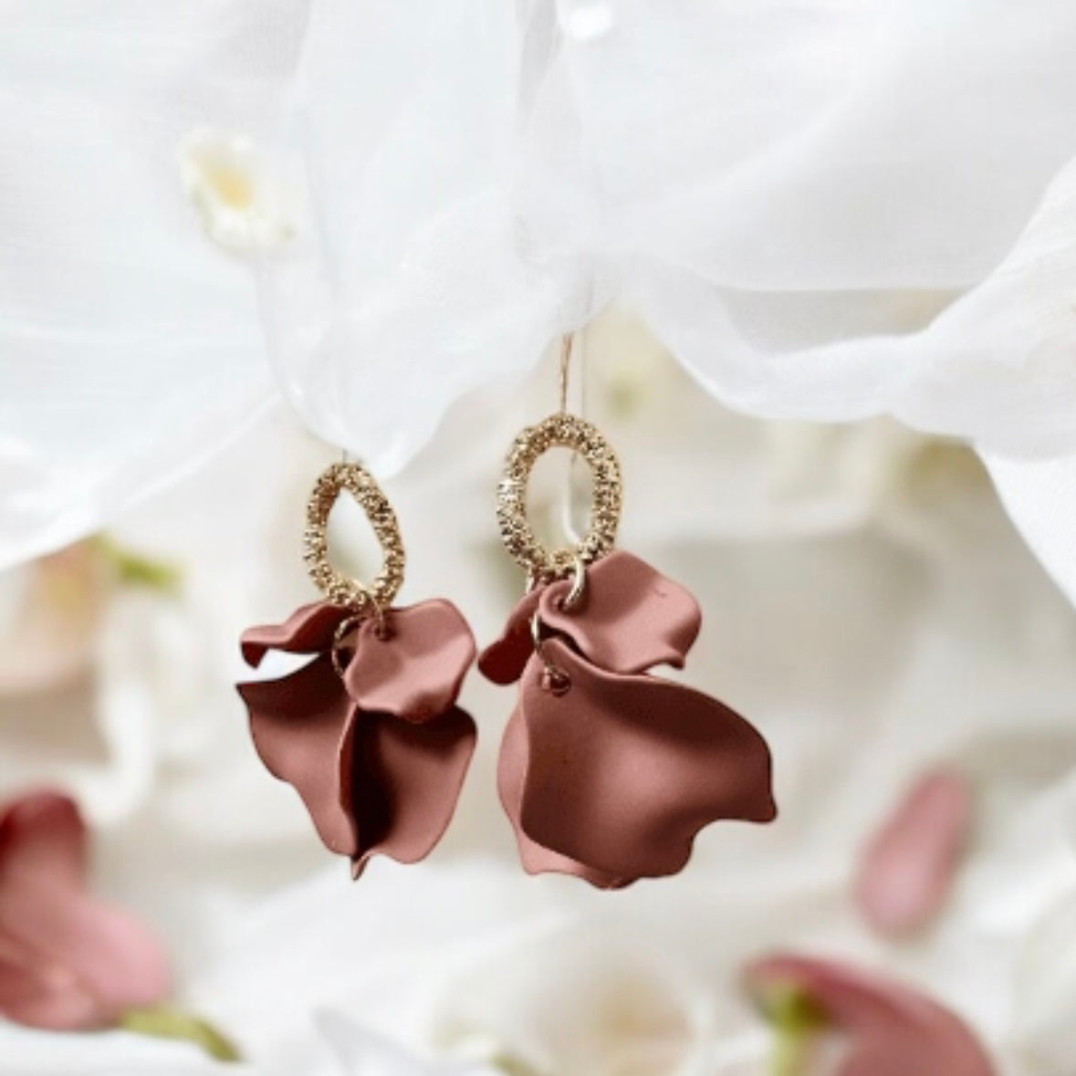 Latte brown flower earrings | dangle petals statement earrings | unique golden bar floral earrings | bridal party wedding earrings