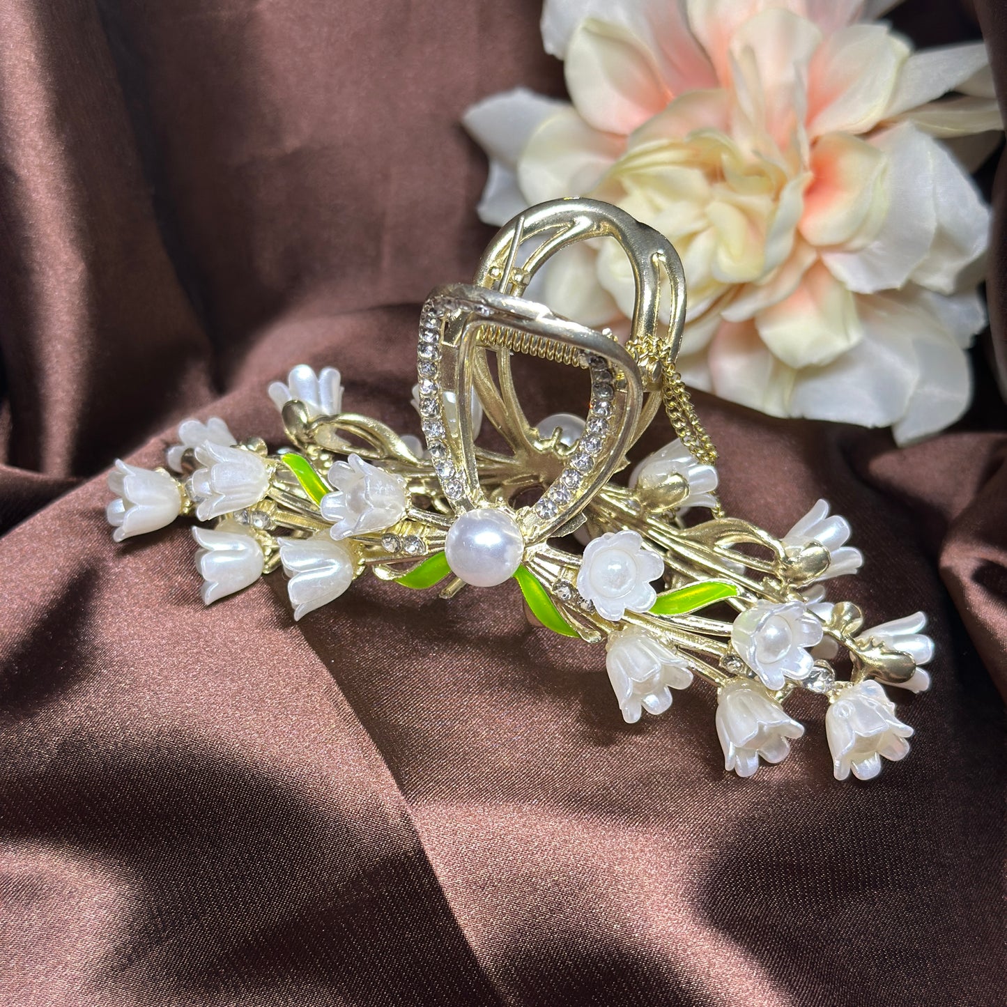 Lily of the valley with rhinestone and pearl hair claw | fairy theme hair decor