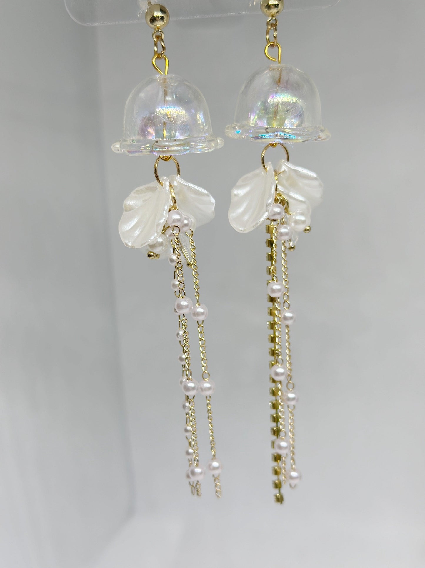 White sparkly clear Jellyfish earrings | sea creature zoology earrings | colourful clear rhinestones dangle earrings | halgoram fun y2k earrings