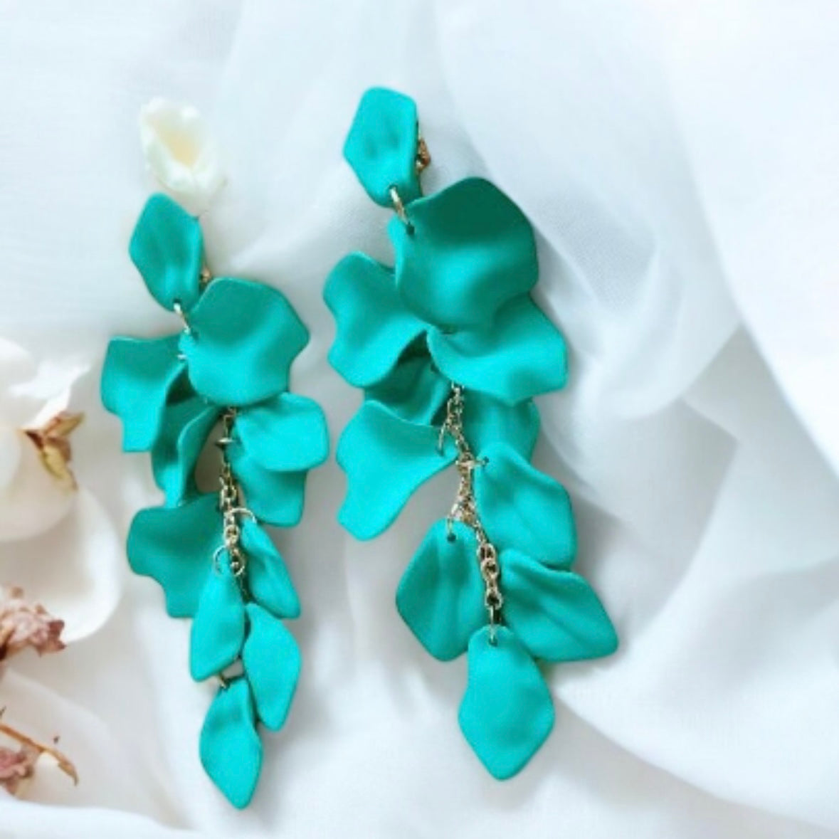 Bright green flower earrings | dangle petals baroque earrings | unique gold geometric floral earrings | bridal party wedding earrings