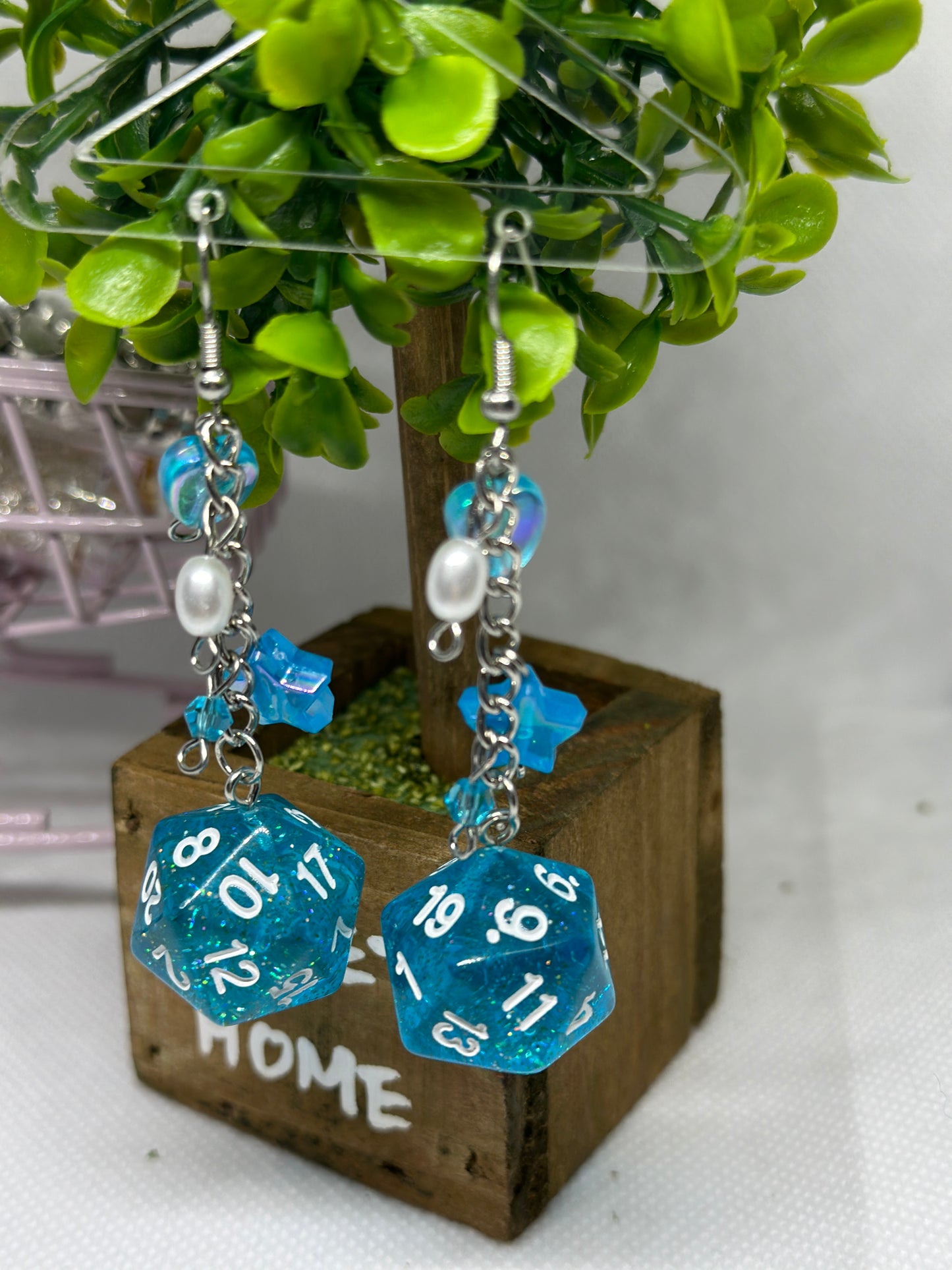 Dice earrings in blue