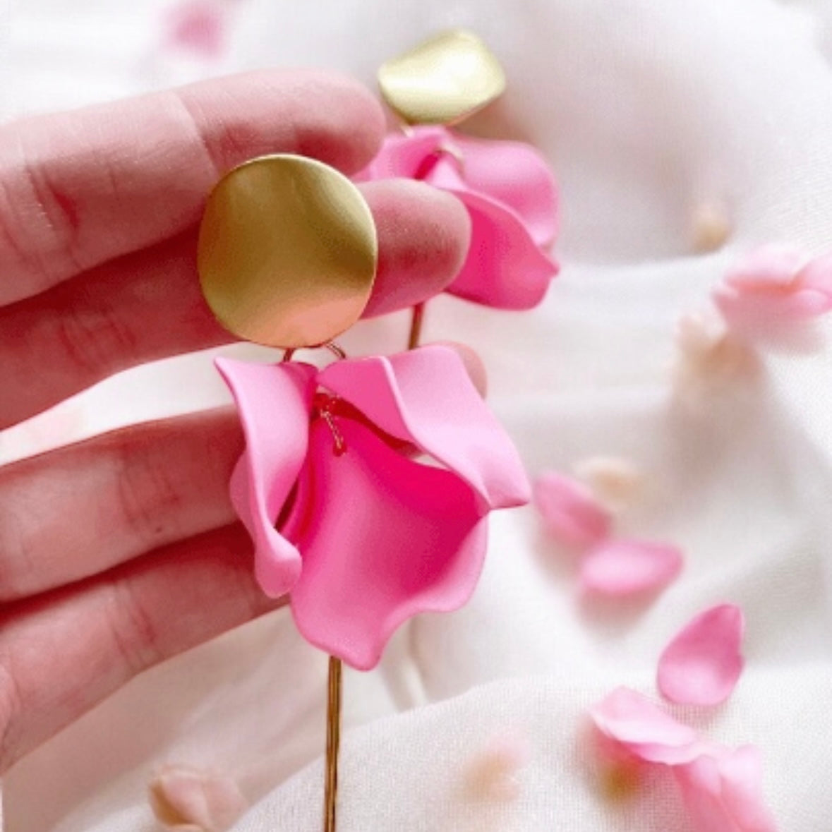 Pink or white flower earrings |dangly earrings | frosted petals hoop statement earrings | golden disc geometric floral bridal earrings