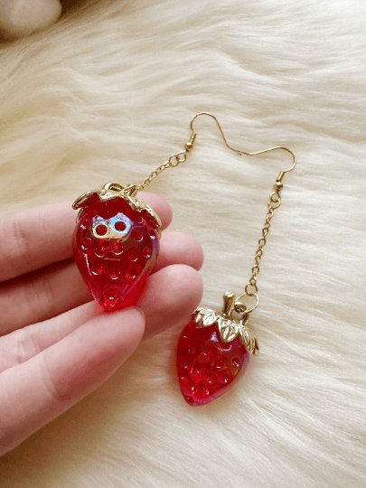 3D red strawberry dangle earrings | fruits dangle earrings | oversize statement | cute kawaii earrings | burgundy red berry petals - TuttyKnitty