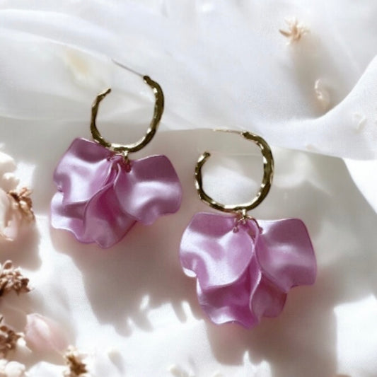 Sweet Pink dangly bridal earrings petals | shimmering pastel flower | golden geometric floral earrings | christmas