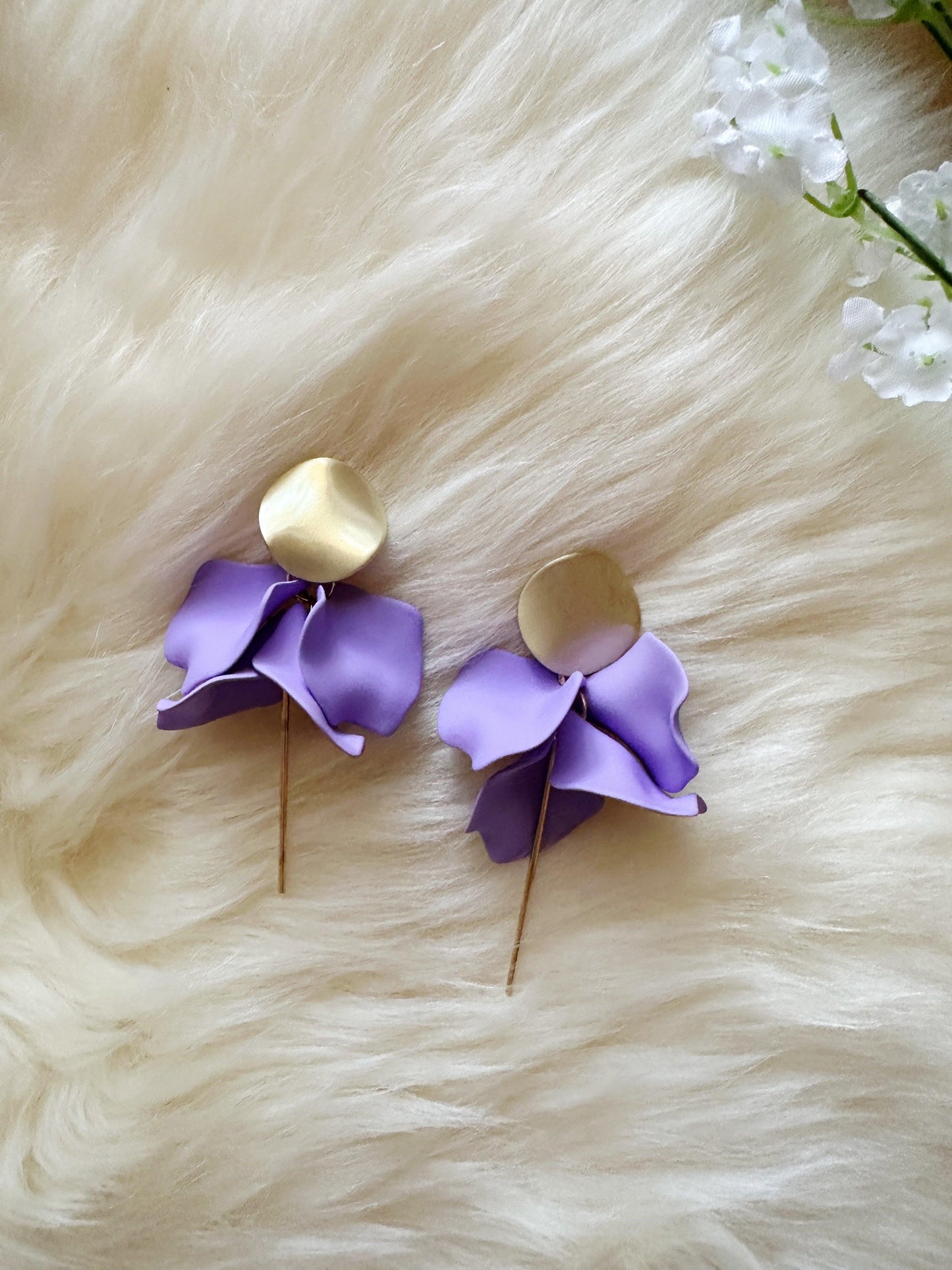 pastel purple petals earrings with golden bar 