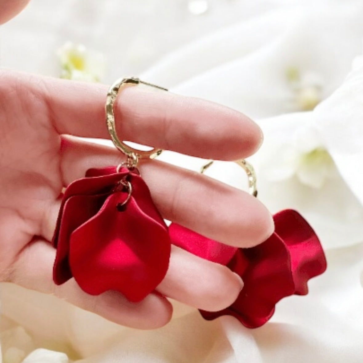 Hot red flowers earrings| bridal party wedding earrings | unique iridescent earrings | golden crumpled floral earrings