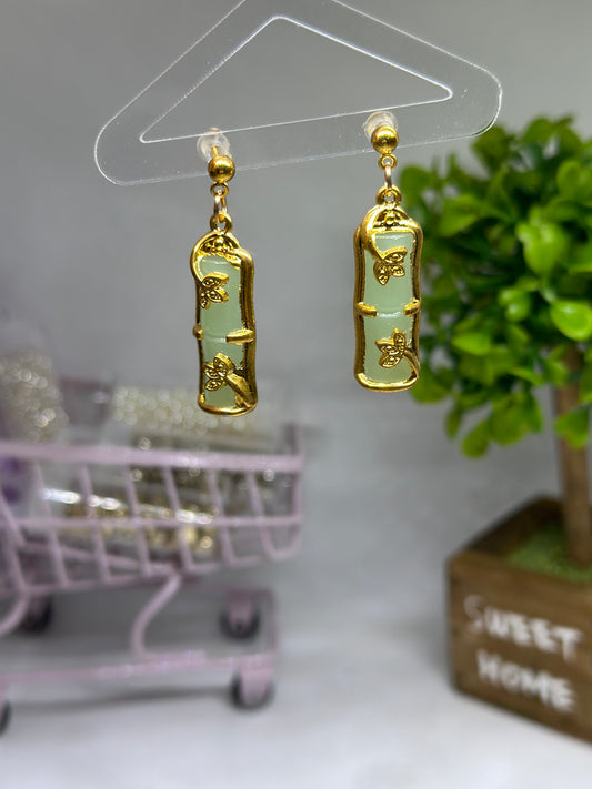 Bamboo style golden earrings