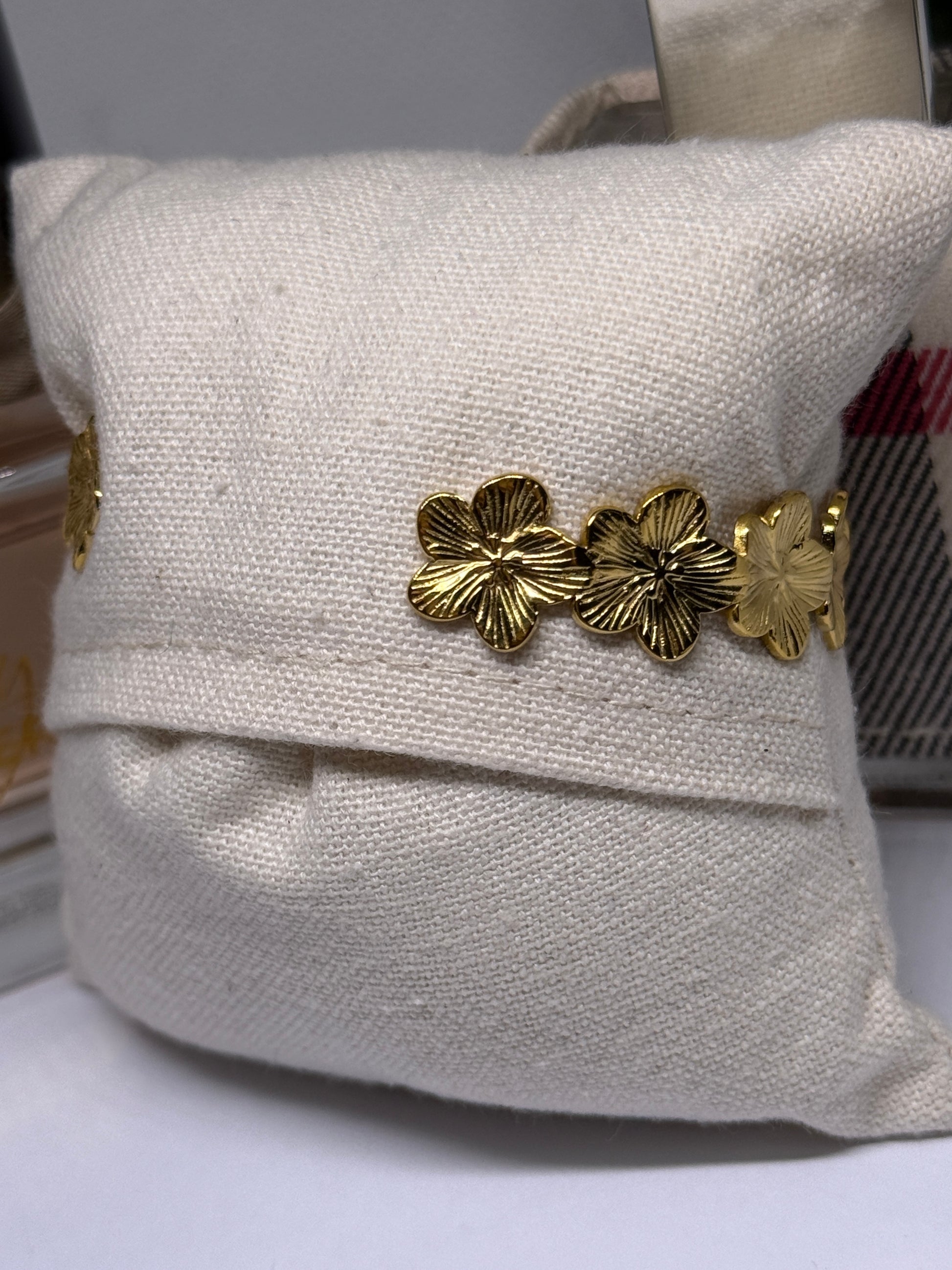 Golden flower bangle | cuff bangle - TuttyKnitty