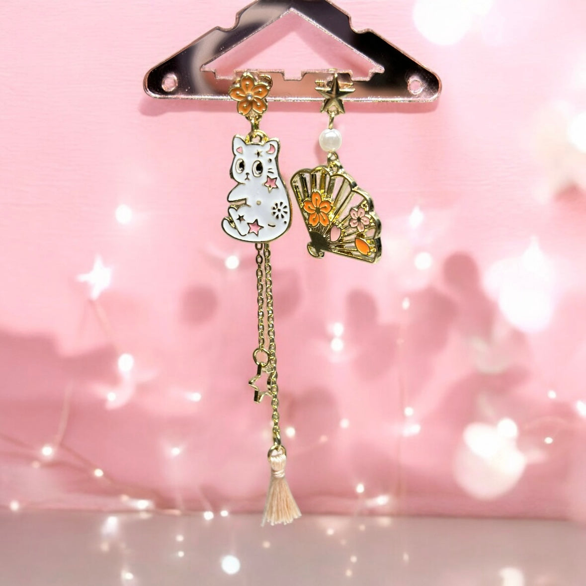 Kawaii cat cute fun chain earrings |mismatch sakura kitten oriental fan