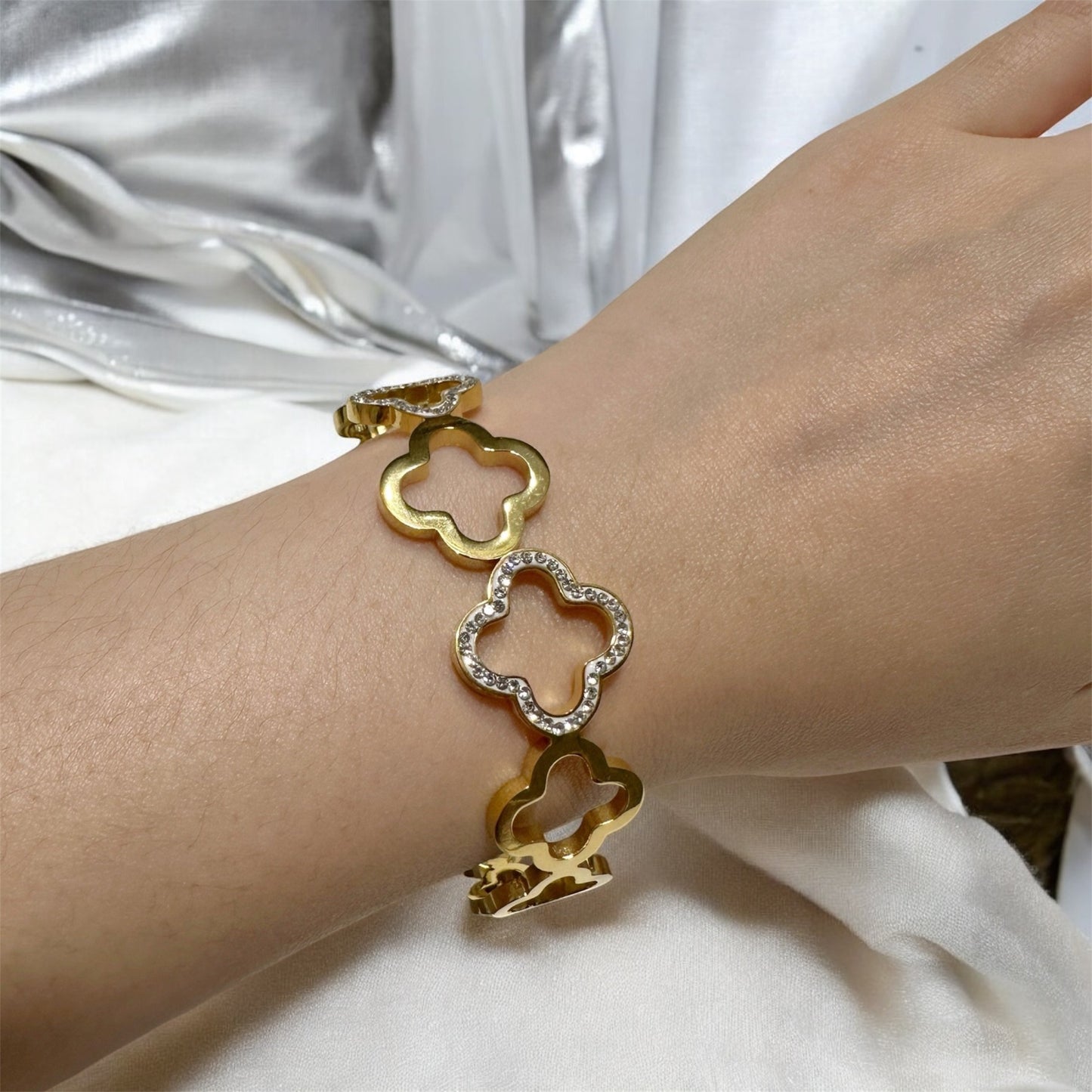 Golden clover pattern bangles | rhinestones embossed | shinny bangle