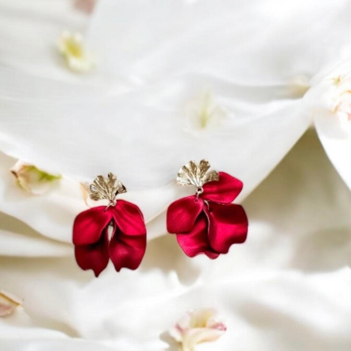 Hot red iridescent flower earrings | dangle petals baroque earrings | unique golden floral earrings | bridal party wedding earrings