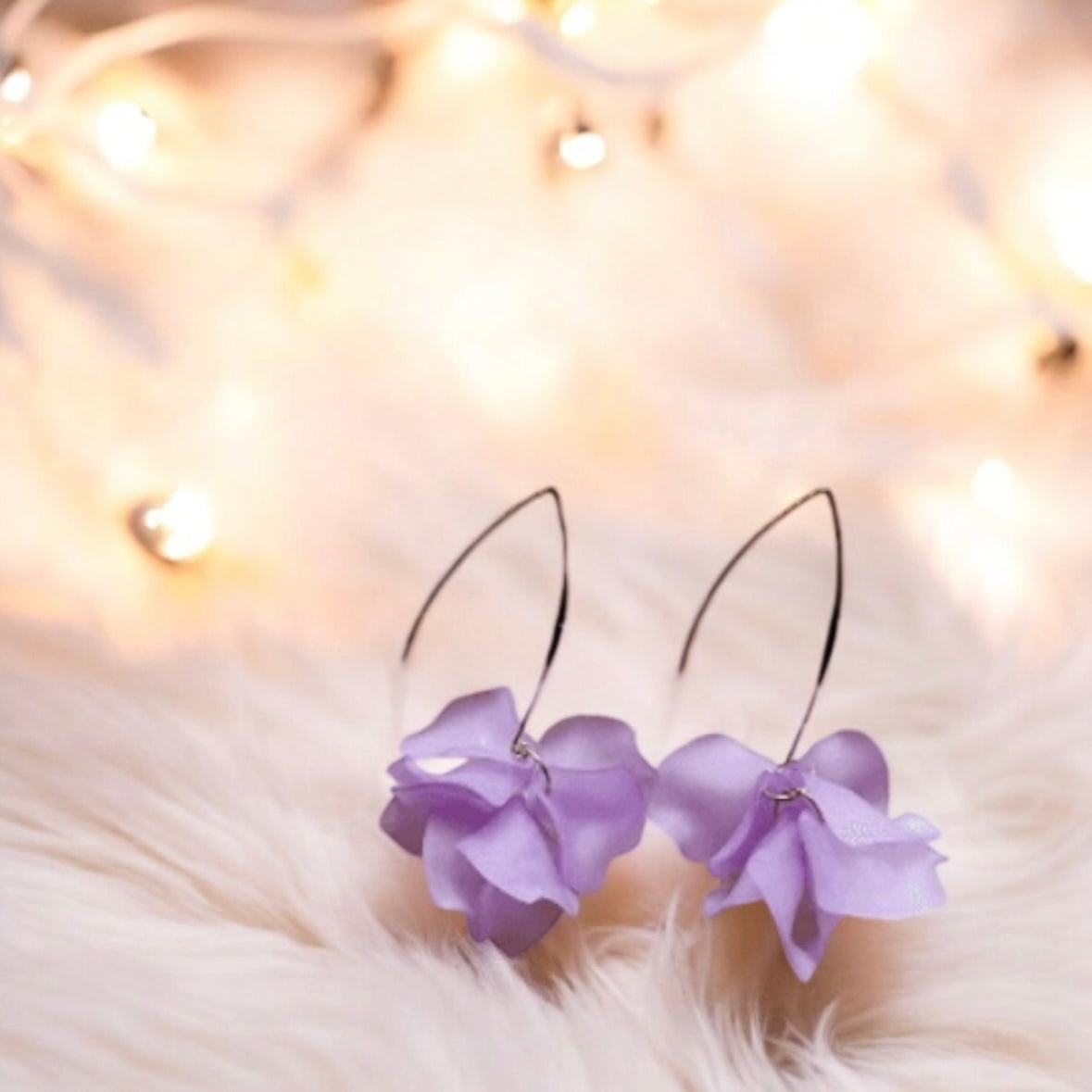 Purple lilac petal flowers earrings dangly earrings | petals drop earrings | wire dangle statement earrings | spring floral earrings