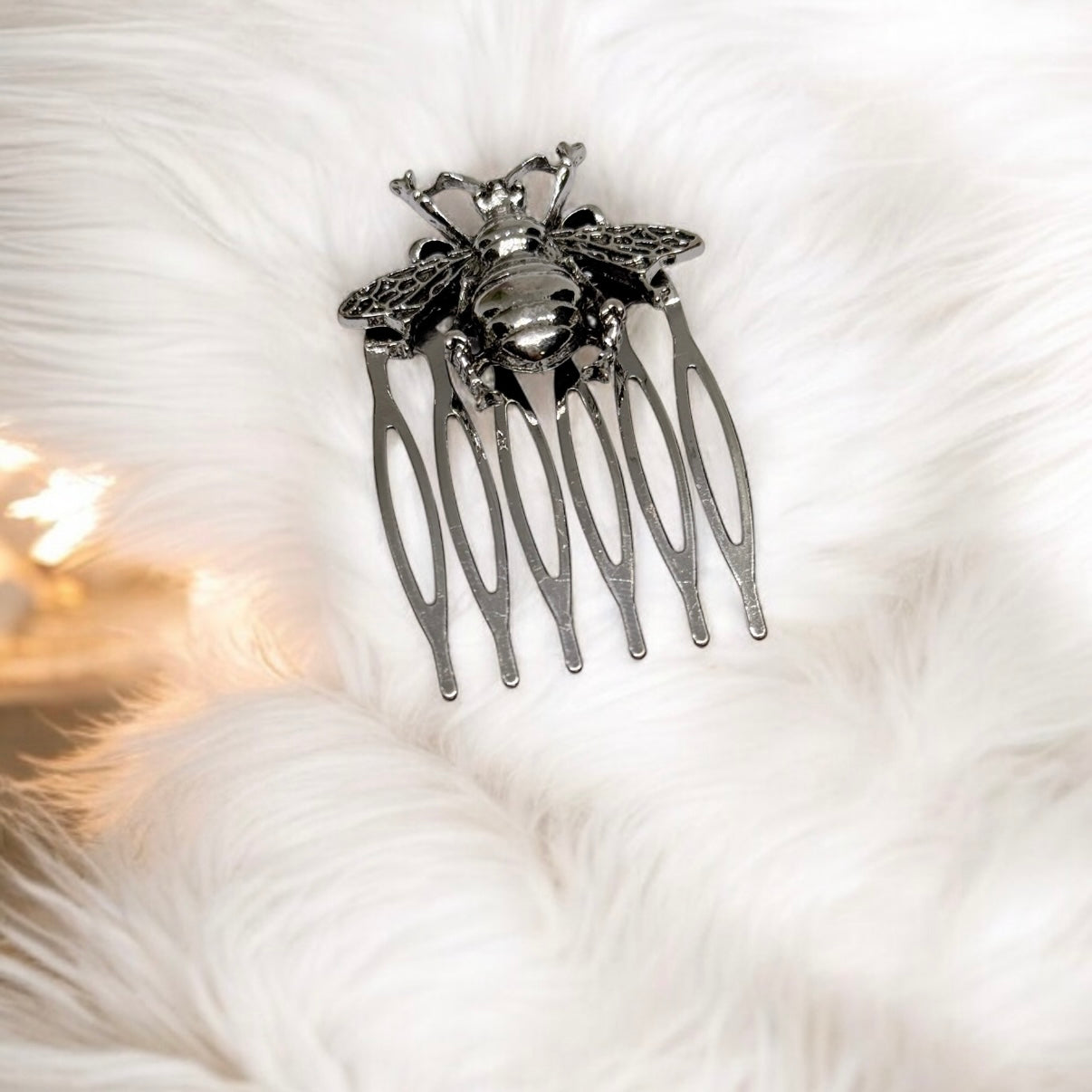 Vintage style brass Gold or Silver hair comb with honey bee| korean hair accessories | Bridal hair mini comb | Goddess headpiece