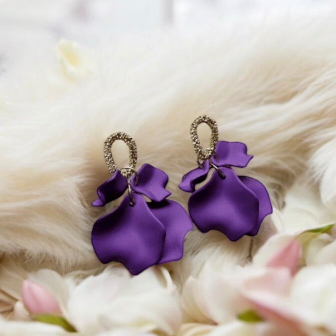 Royal purple flower earrings | dangle petals baroque earrings | unique gold geometric floral earrings | bridal party wedding earrings