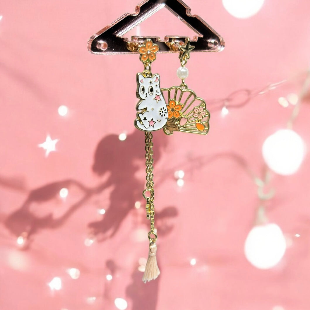 Kawaii cat cute fun chain earrings |mismatch sakura kitten oriental fan