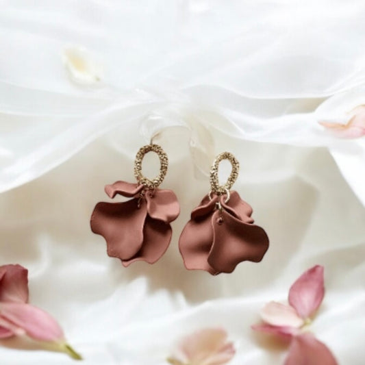 Latte brown flower earrings | dangle petals statement earrings | unique golden bar floral earrings | bridal party wedding earrings