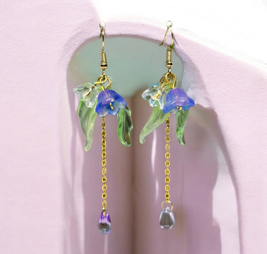 Purple blue pastel flower earrings | golden leaf mini flower earrings | elegant floral dangle chain earrings