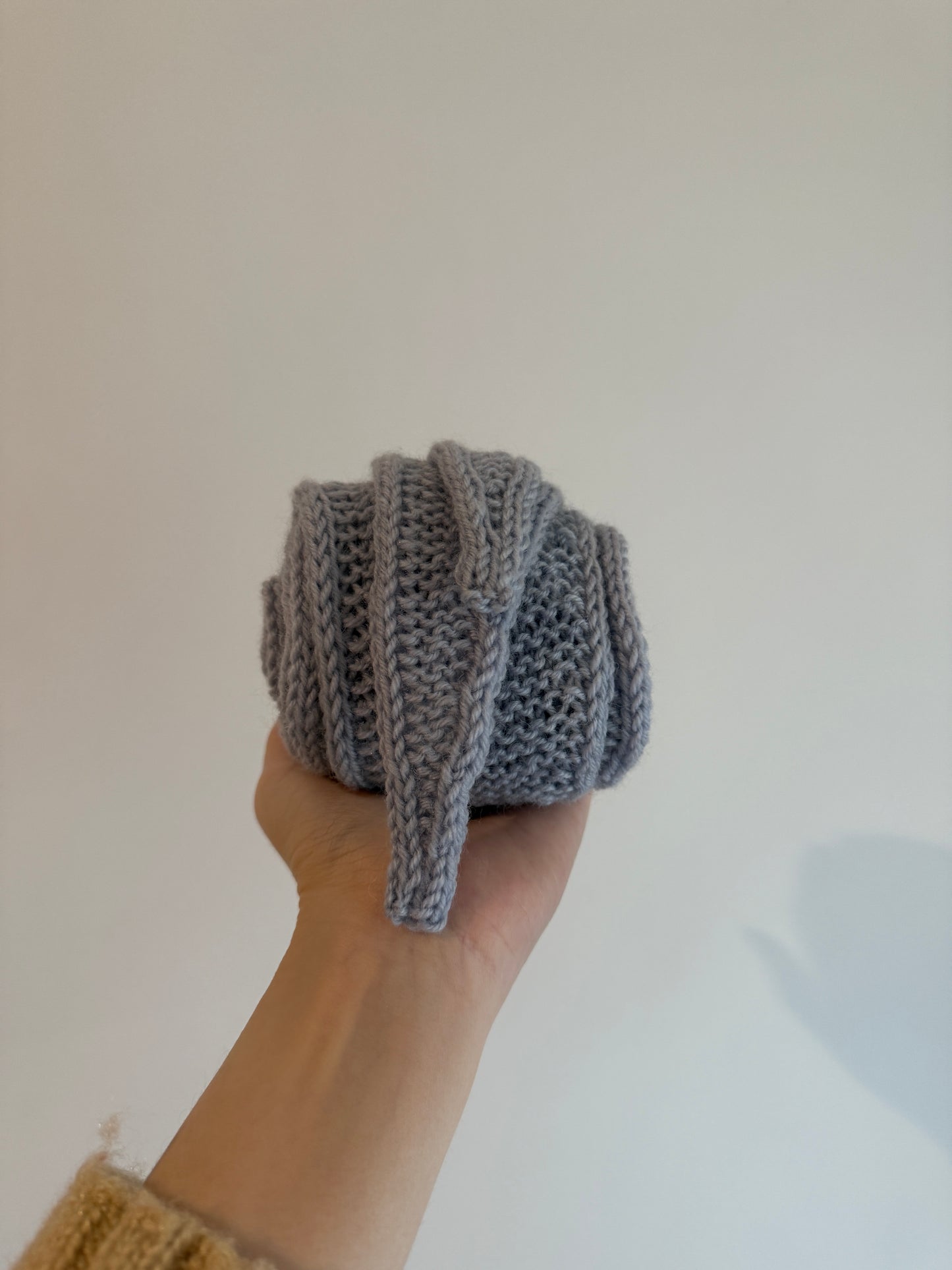 Sophie scarf in light grey  | hand knit neckechief | winter wrap | small skinny scarf | handmade gift | tiktok viral scarf | wool yarn