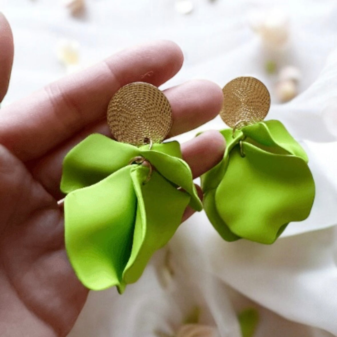 Light green flower earrings | dangle petals statement earrings | unique golden bar floral earrings | bridal party wedding earrings