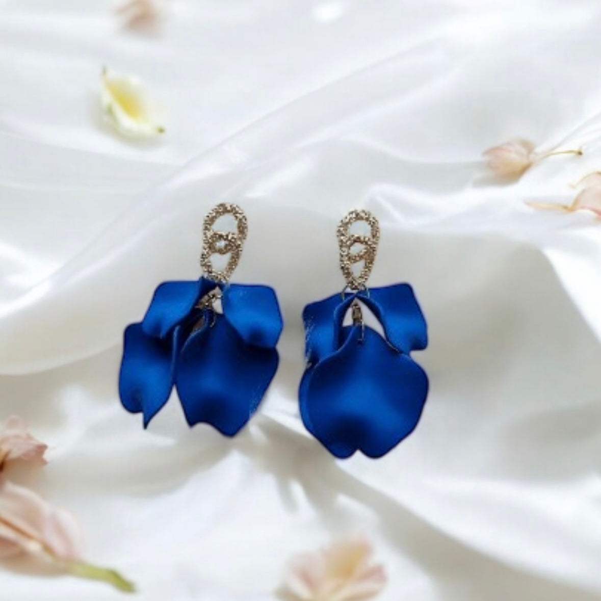 Blue flower earrings | dangle petals baroque earrings | unique gold geometric floral earrings | bridal party wedding earrings