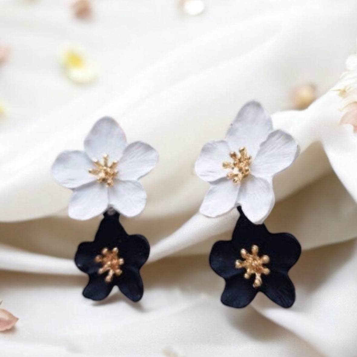 Black white flowers dangly earrings | matte petals crumpled textured | statement earrings | golden geometric floral earrings