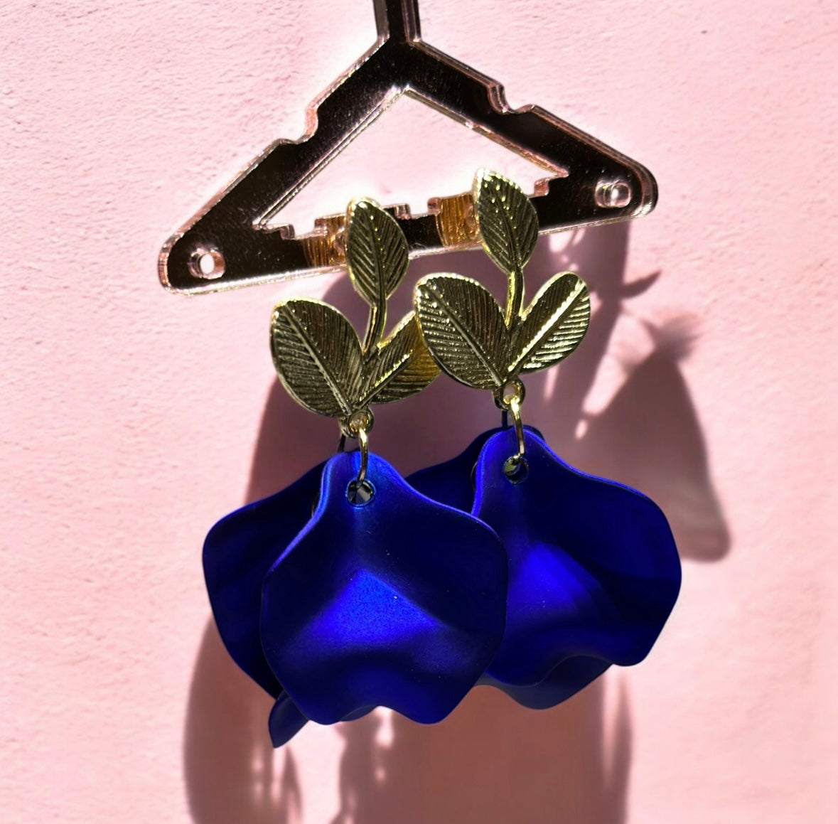 Royal blue iridescent flower earrings | golden leaf style