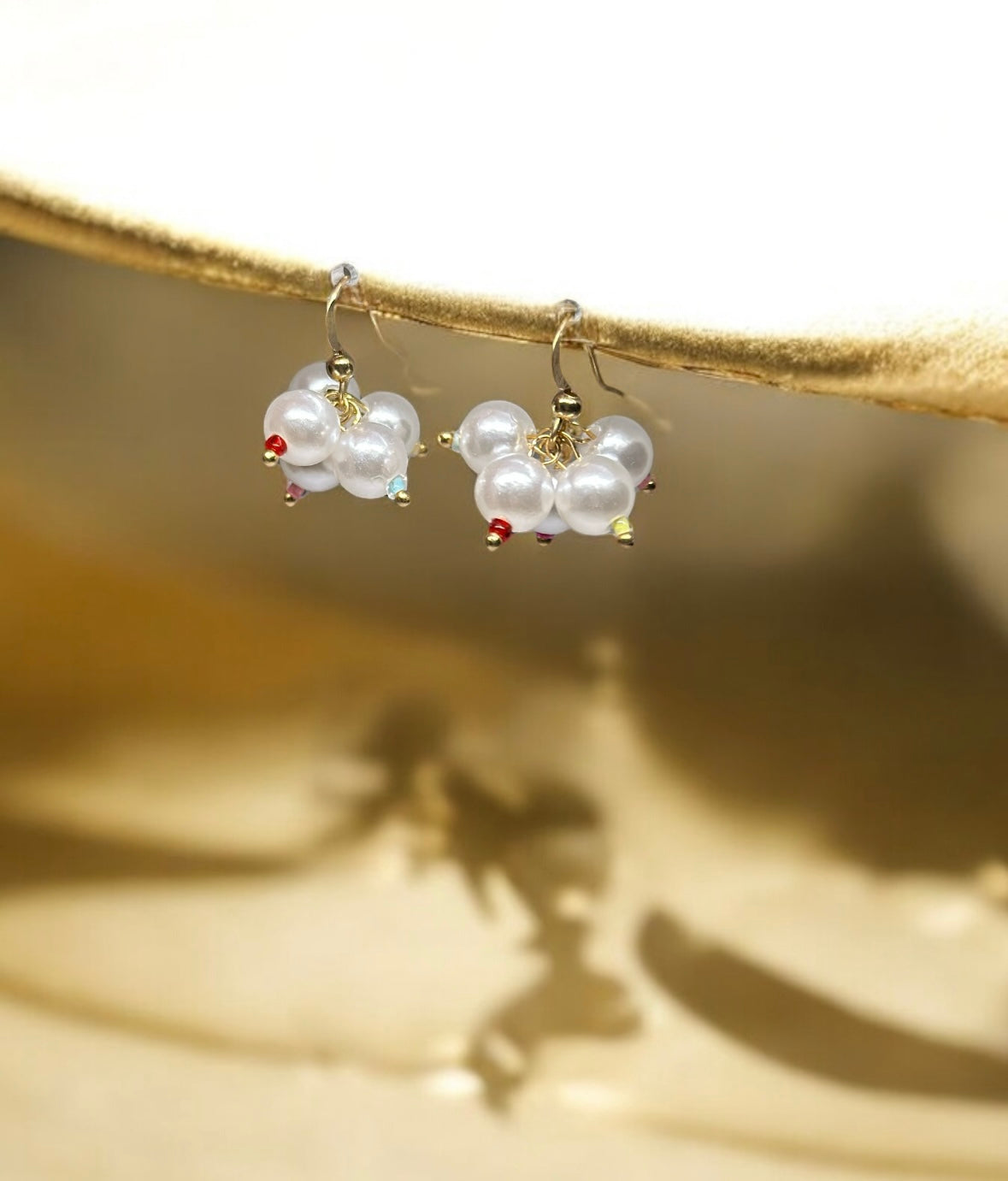 Gold dangle earrings with pearls beads | Korean style earrings