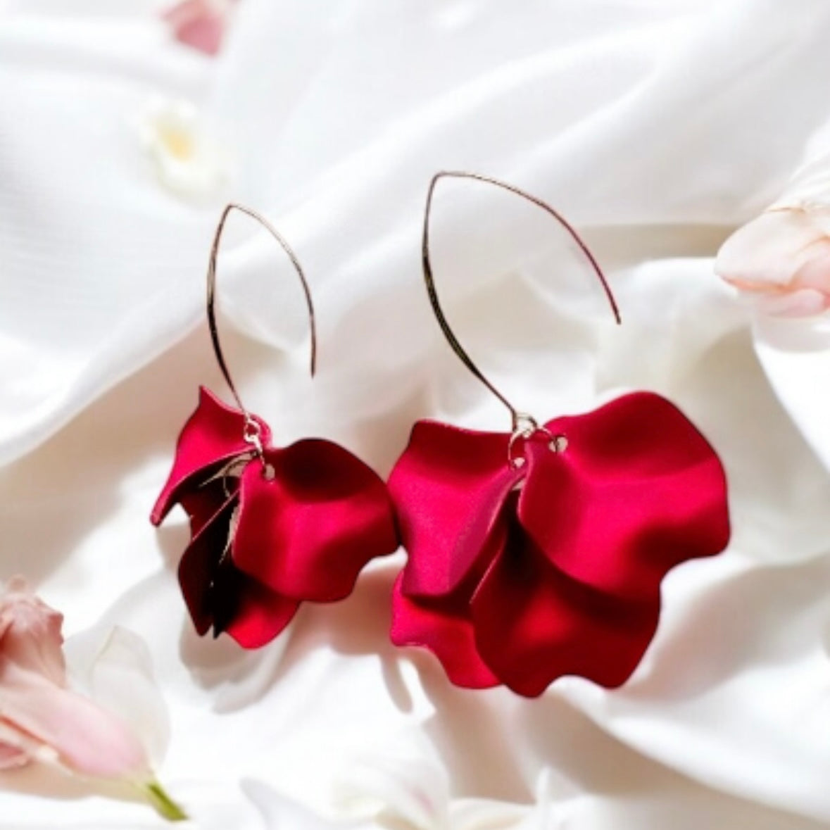 Hot red flowers earrings| bridal party wedding earrings | unique iridescent earrings | golden crumpled floral earrings