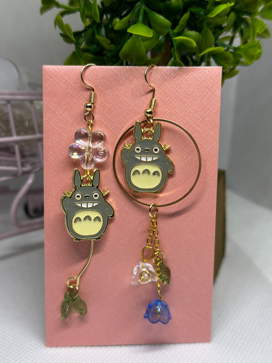 Totoro earrings | japanese anime dangle earrings | oriental decor drop earrings| cute kawaii | howl’s earrings