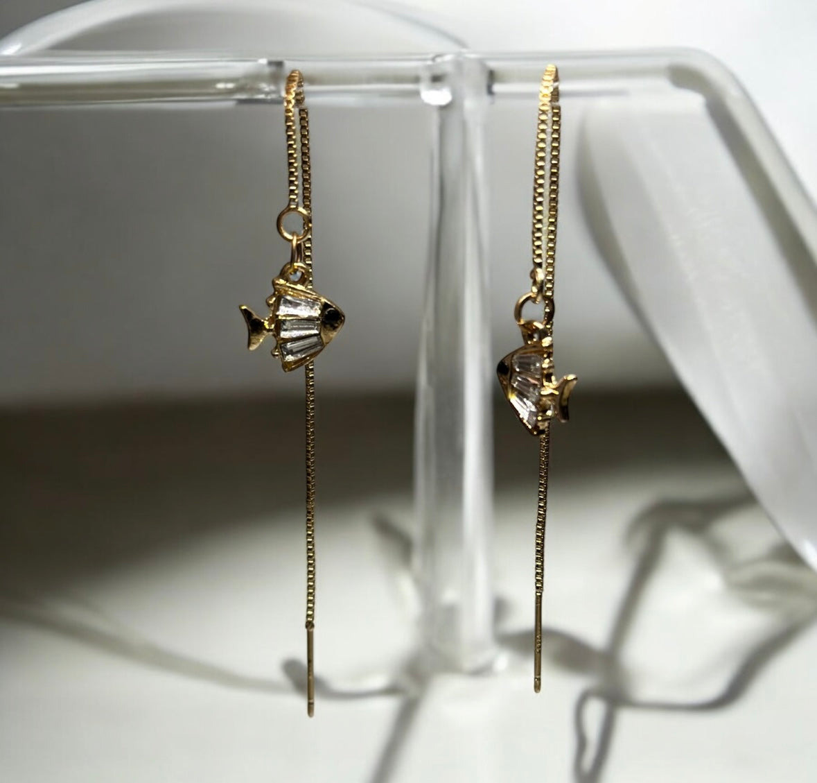 Golden fish dangle threader earrings | chain rhinestone dangle earrings | minimalist elegant statement earrings | cute kawaii earrings