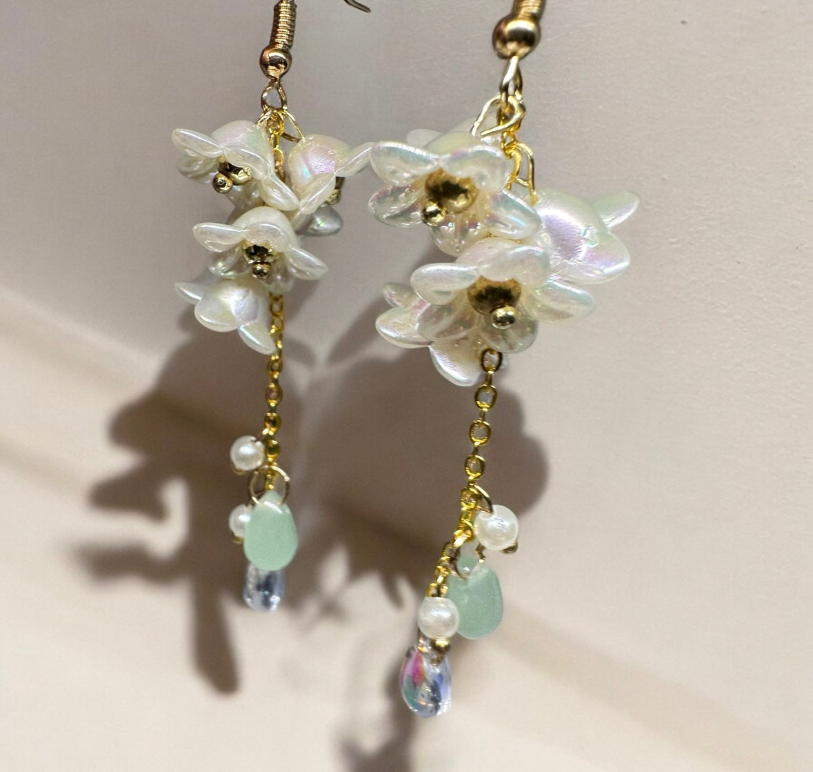 Lily of the valley pearls bead chain earrings