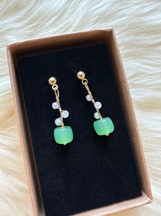 Gold statement earrings with pearl and stone |dangle pearl drop earrings | translucent green stone pearl drop earrings | Korean dangly beads earrings