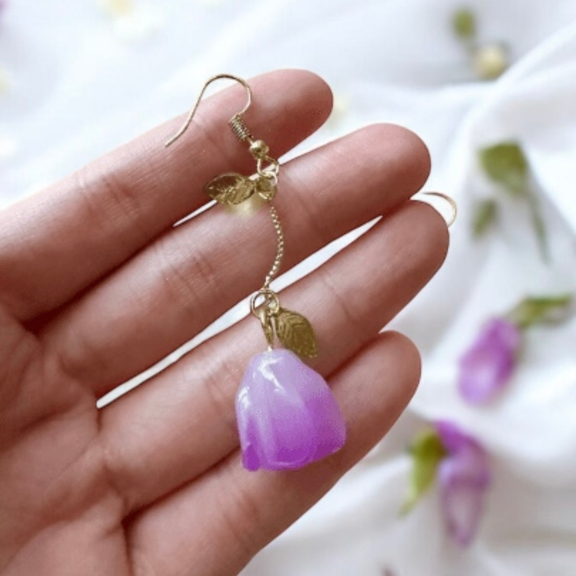 Sweet purple roses earrings |Kawaii cute fun chain earrings | korean art colourful dangle earrings | buttefly flower crystal clear beads